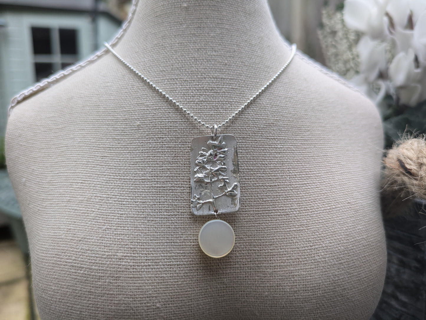 Hawthorne & Mother of Pearl necklace